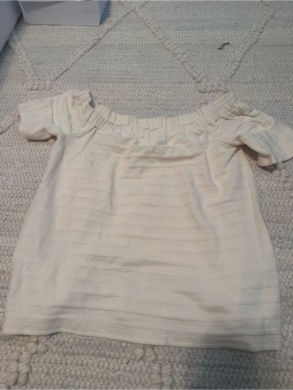 Madewell Cream Off-the-Shoulder Ribbed Crop Top